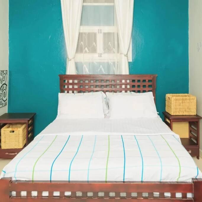 City Oasis By Siima _ Hidden Gem City Family Home Kampala Eksteriør billede