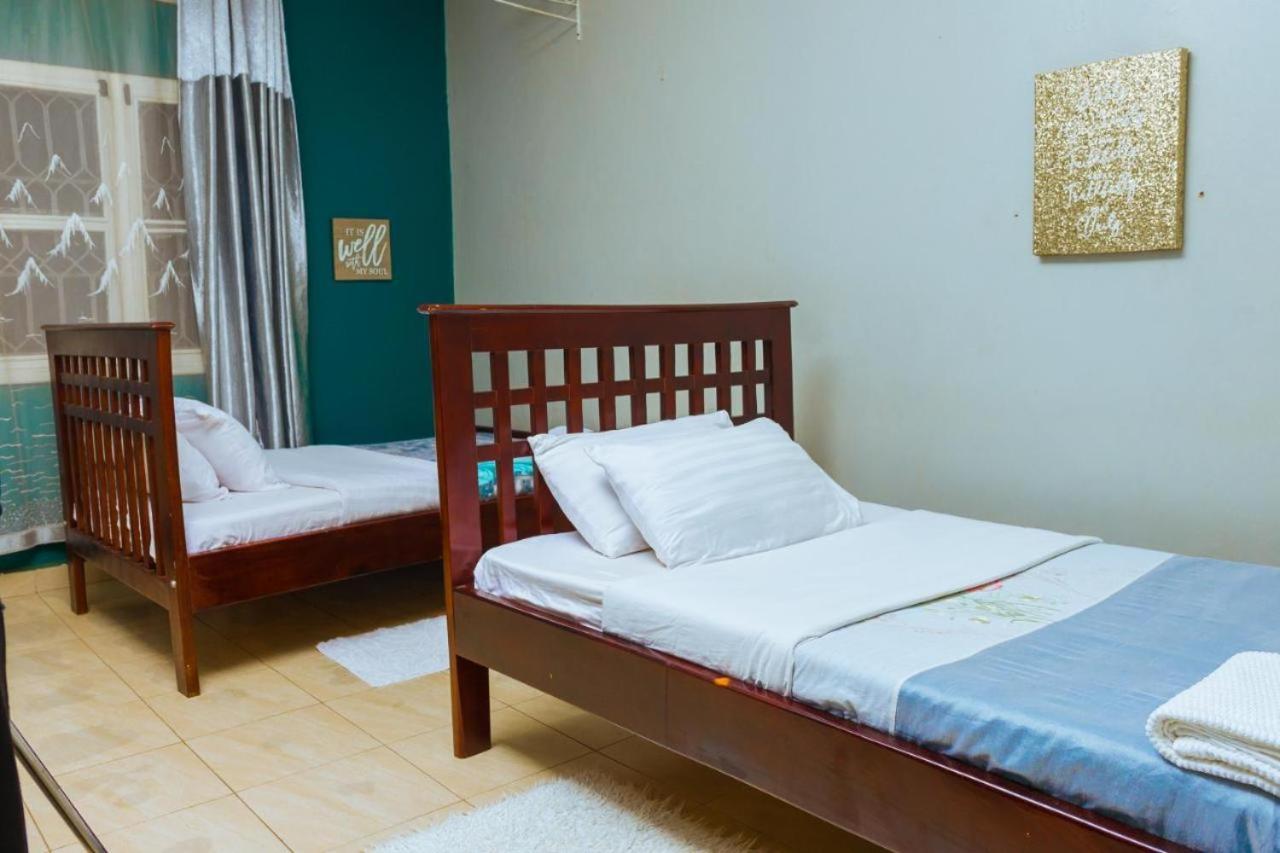 City Oasis By Siima _ Hidden Gem City Family Home Kampala Eksteriør billede
