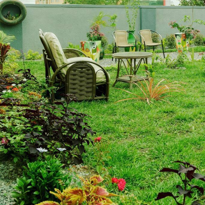 City Oasis By Siima _ Hidden Gem City Family Home Kampala Eksteriør billede